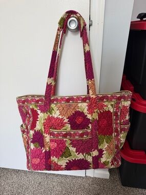 Vera Bradley overnight bag